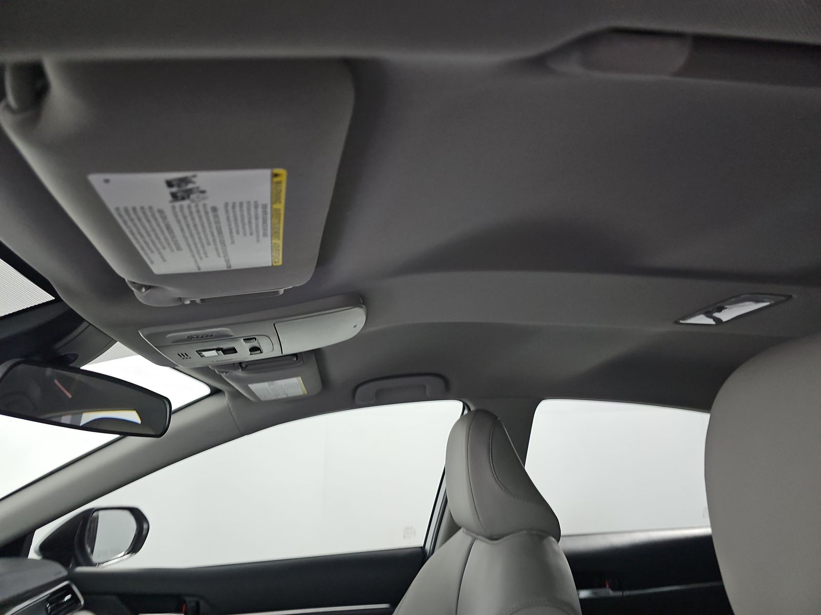 2024 Toyota Camry SE FWD