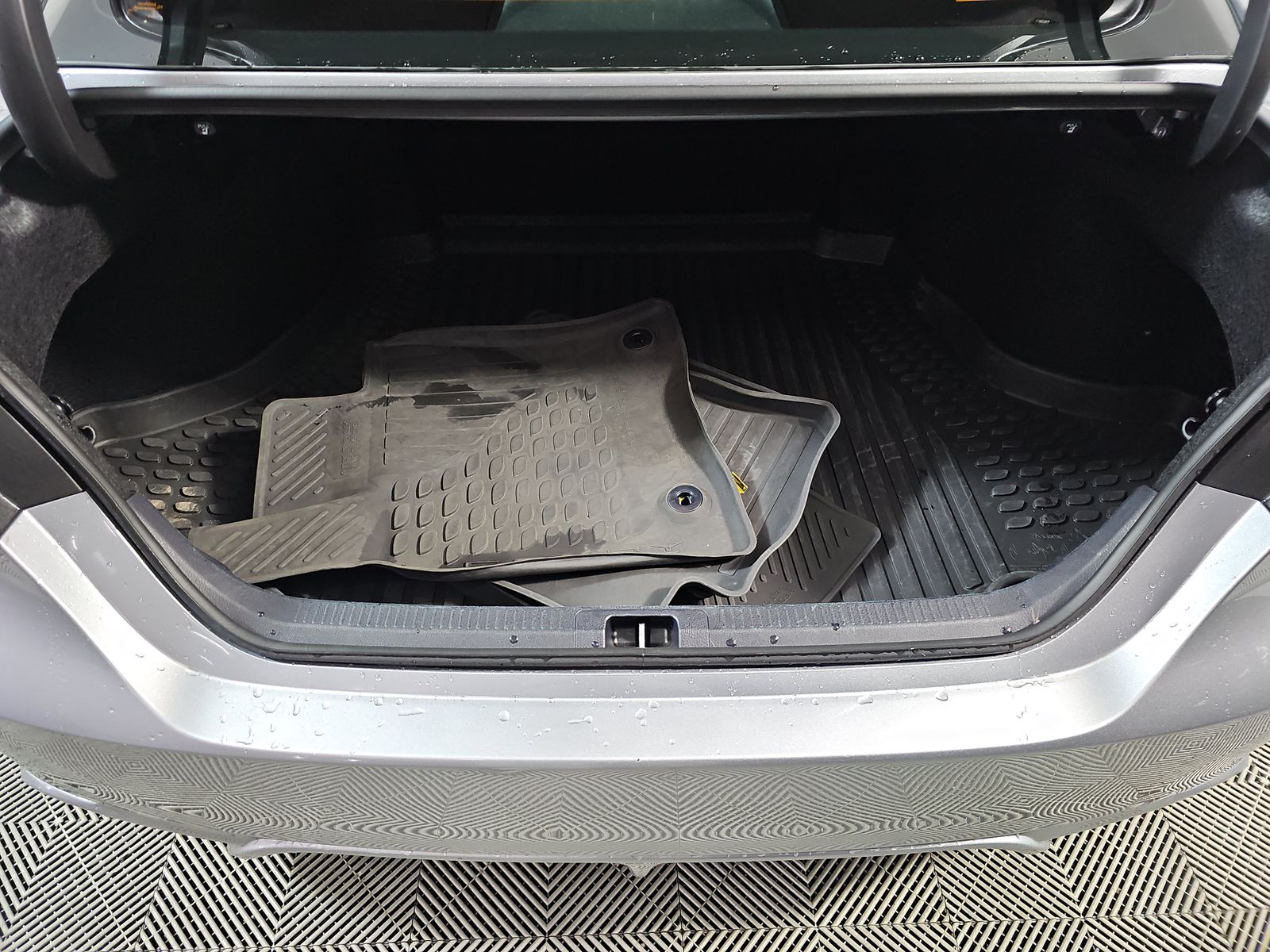 2024 Toyota Camry SE FWD