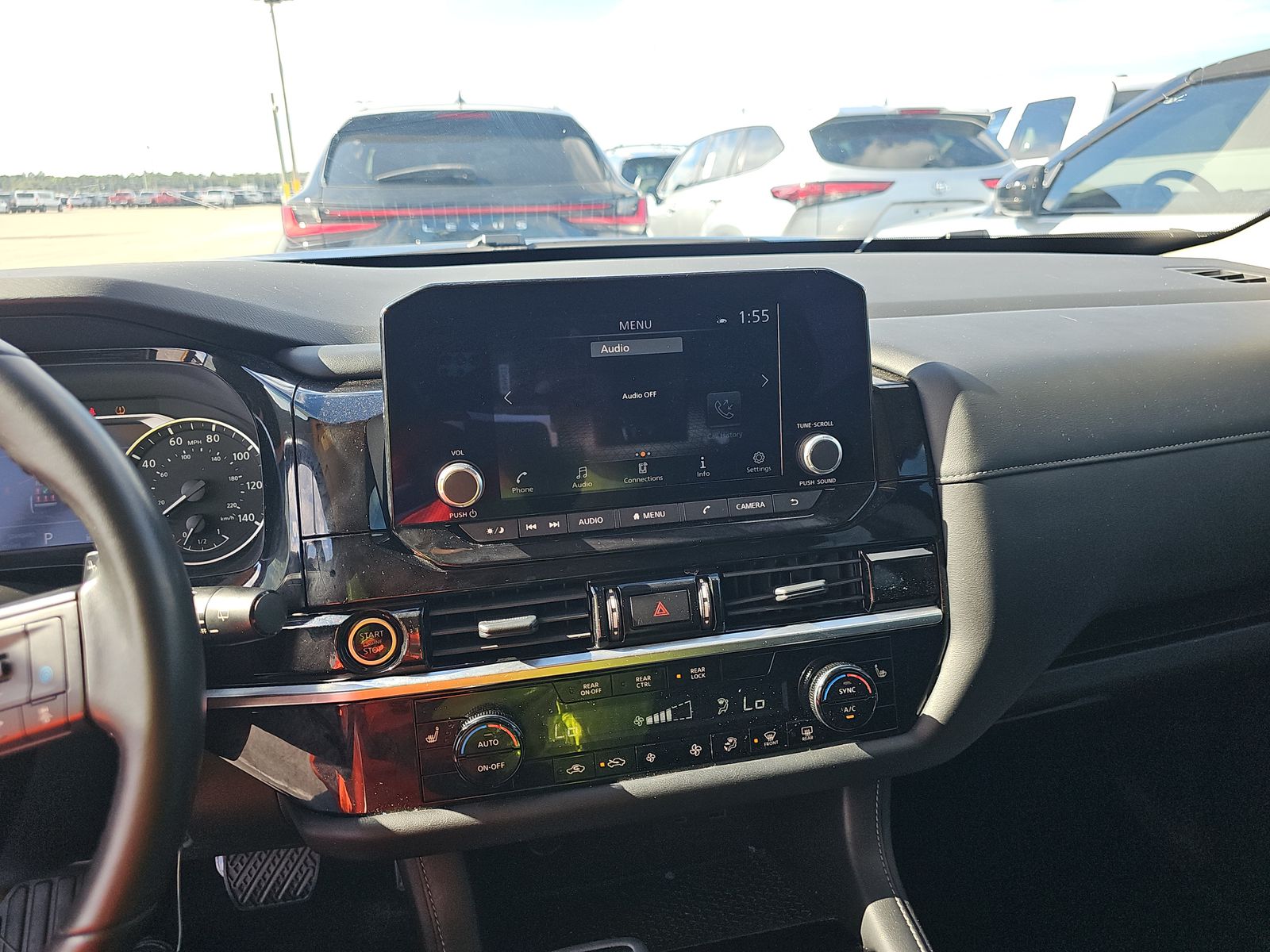 2024 Nissan Pathfinder SV FWD