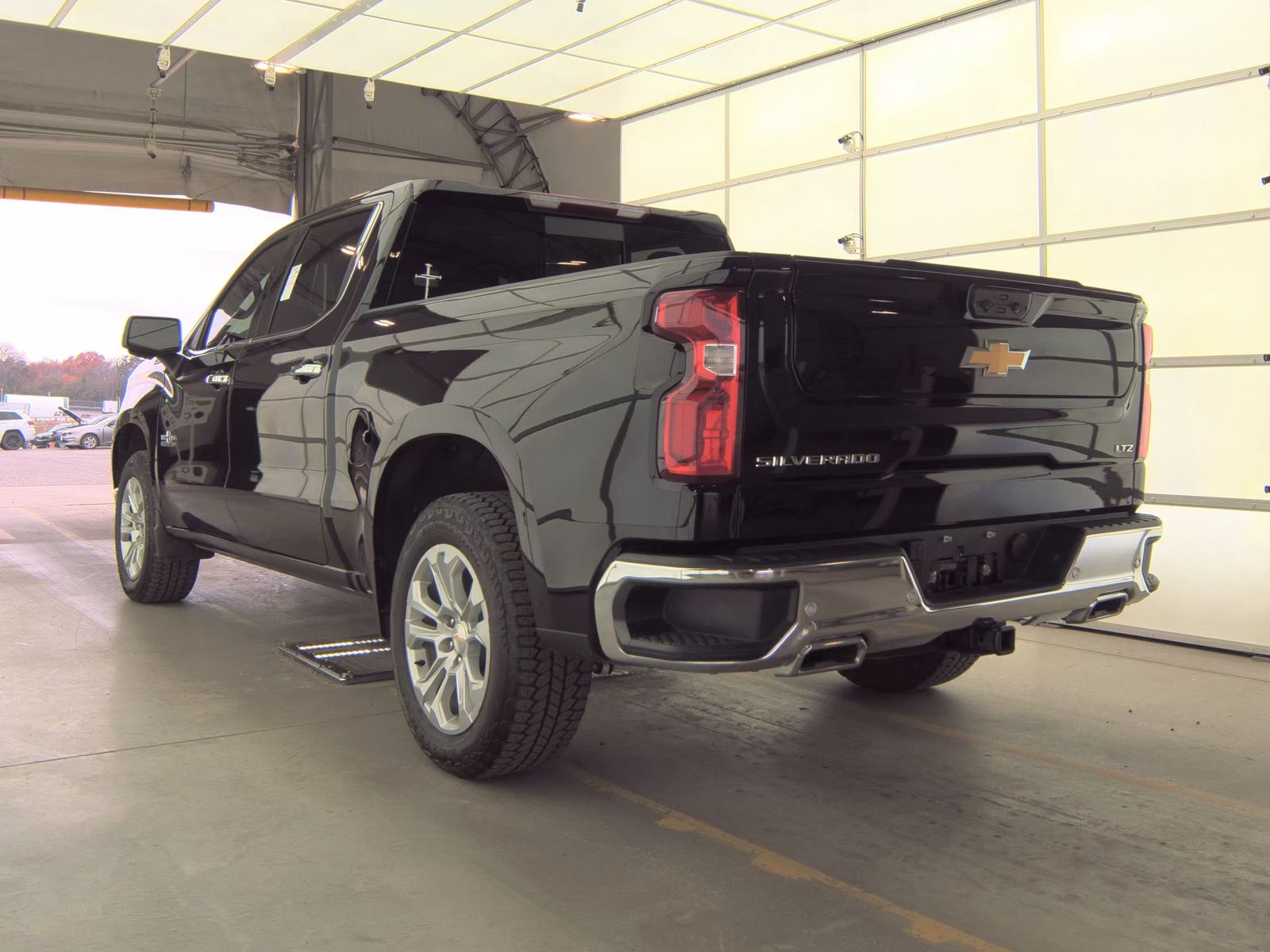 2025 Chevrolet Silverado 1500 LTZ AWD