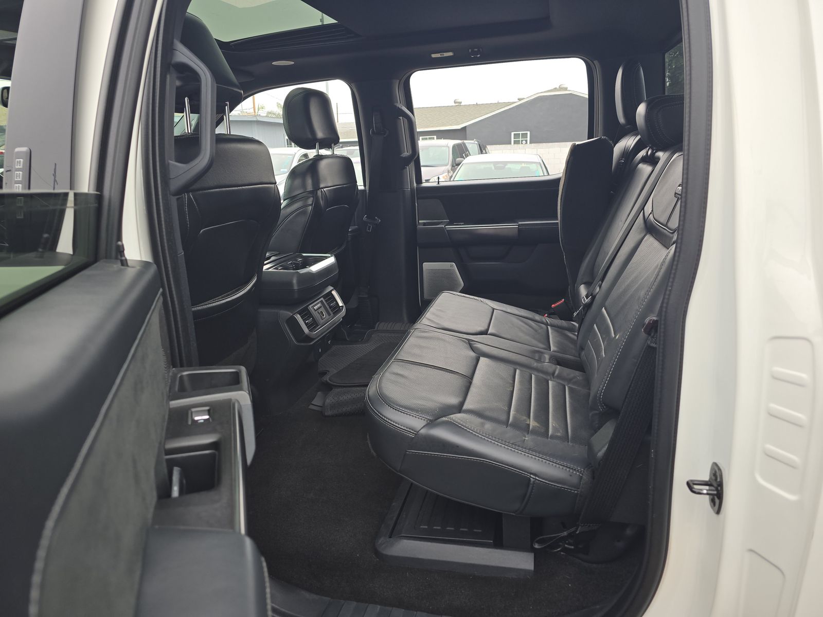 2022 Ford F-150 Hybrid Platinum AWD