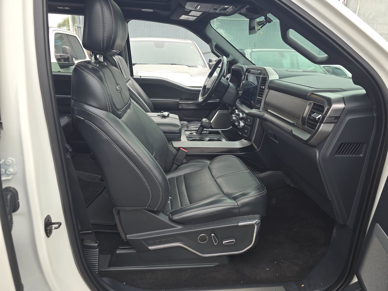 2022 Ford F-150 Hybrid Platinum AWD