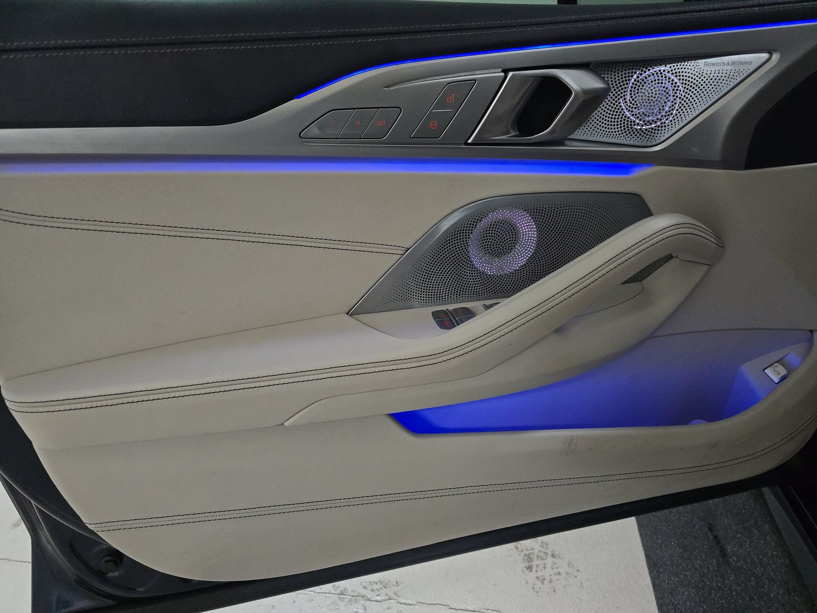 2022 BMW 8 Series 840i xDrive AWD