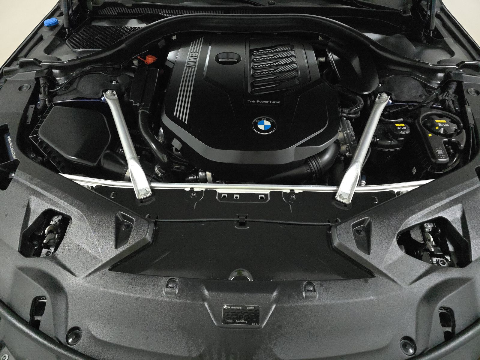 2022 BMW 8 Series 840i xDrive AWD