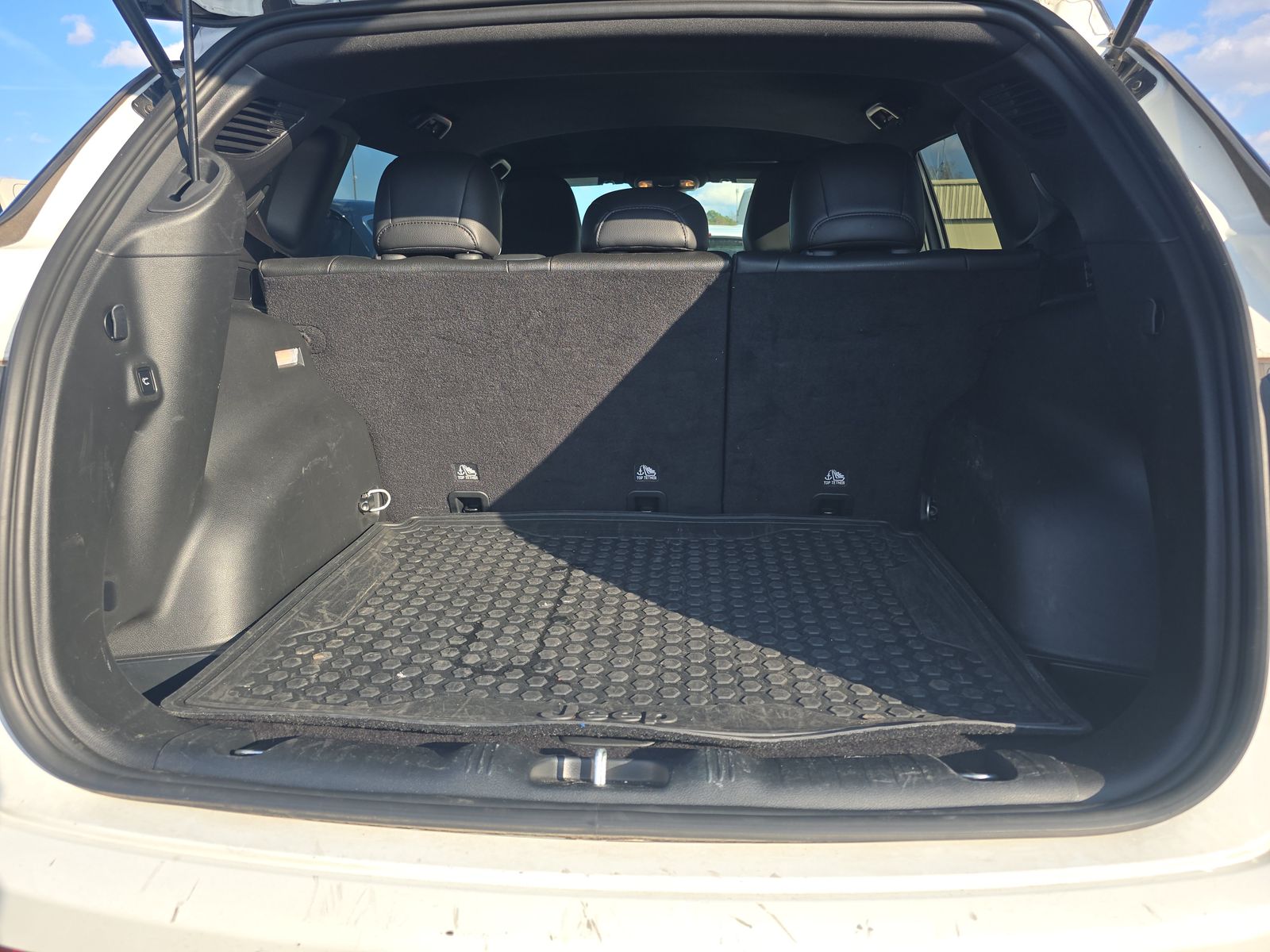 2025 Jeep Compass Trailhawk AWD