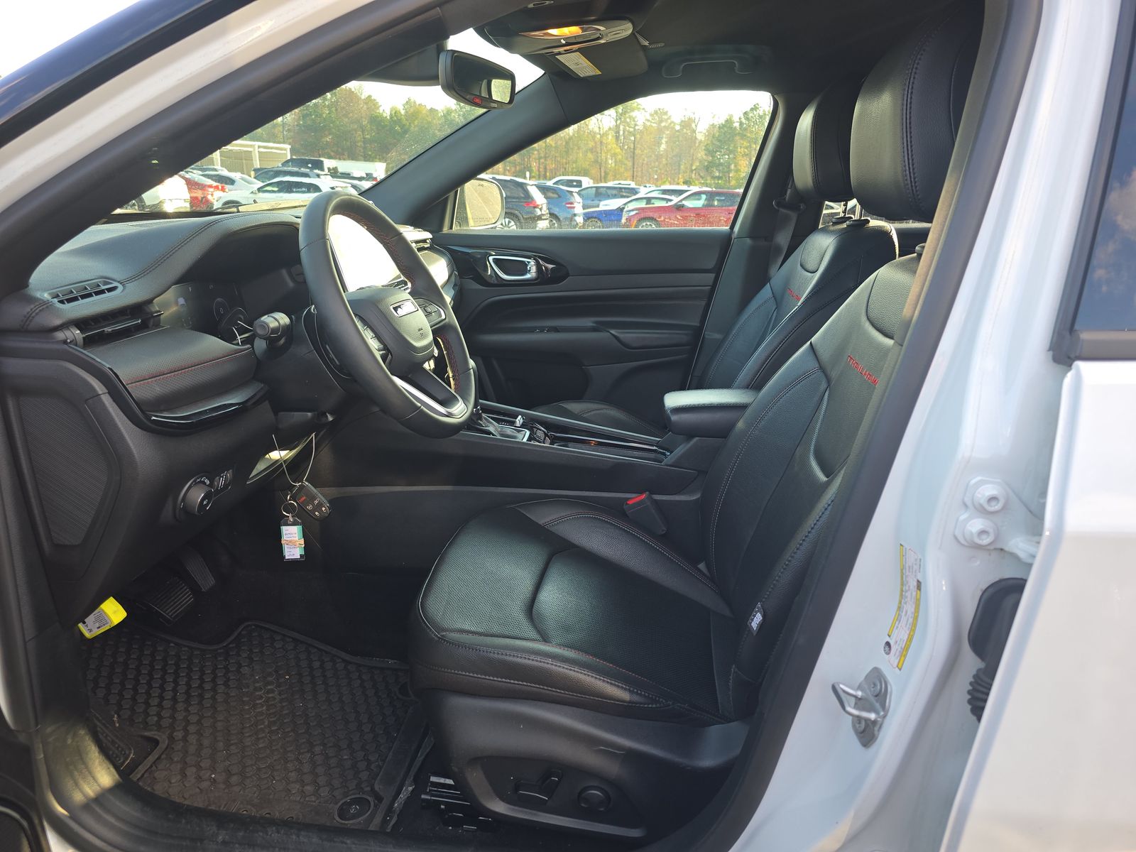 2025 Jeep Compass Trailhawk AWD