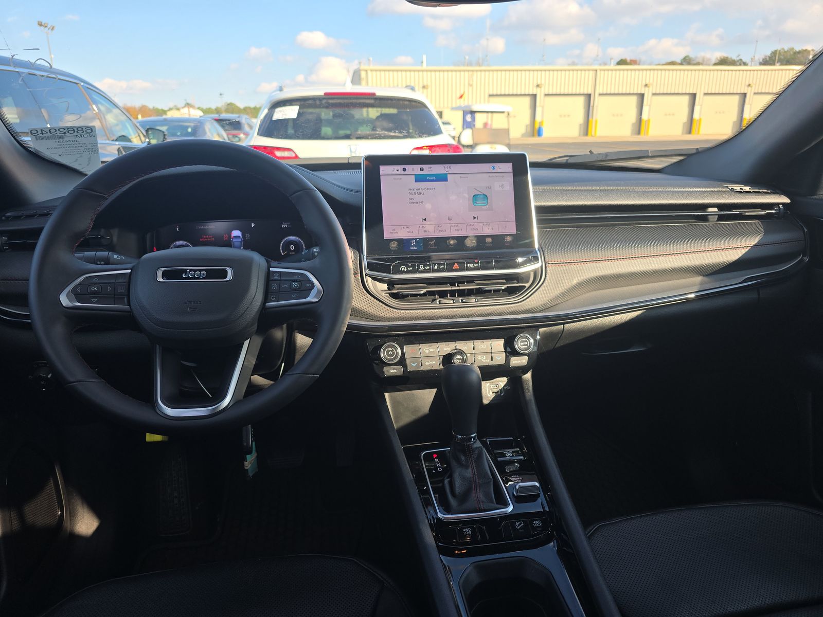 2025 Jeep Compass Trailhawk AWD