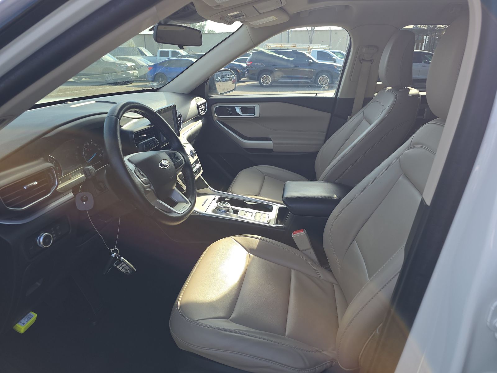 2023 Ford Explorer XLT FWD