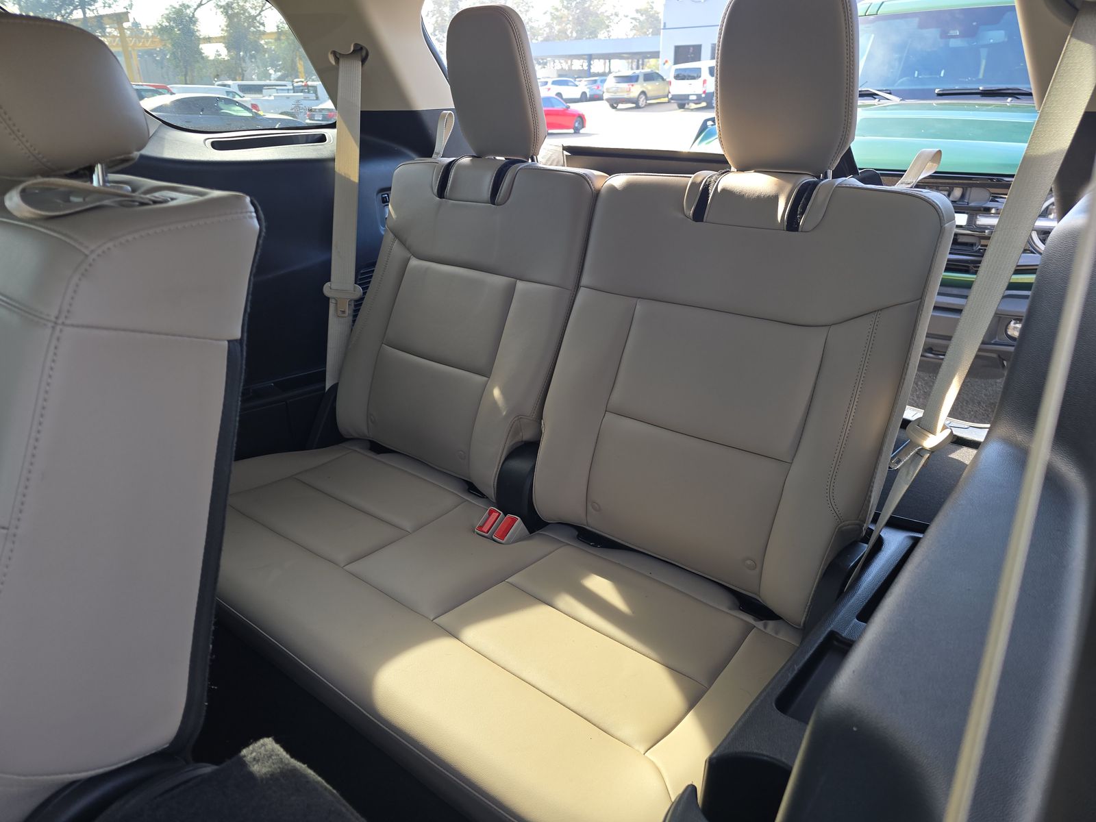 2023 Ford Explorer XLT FWD