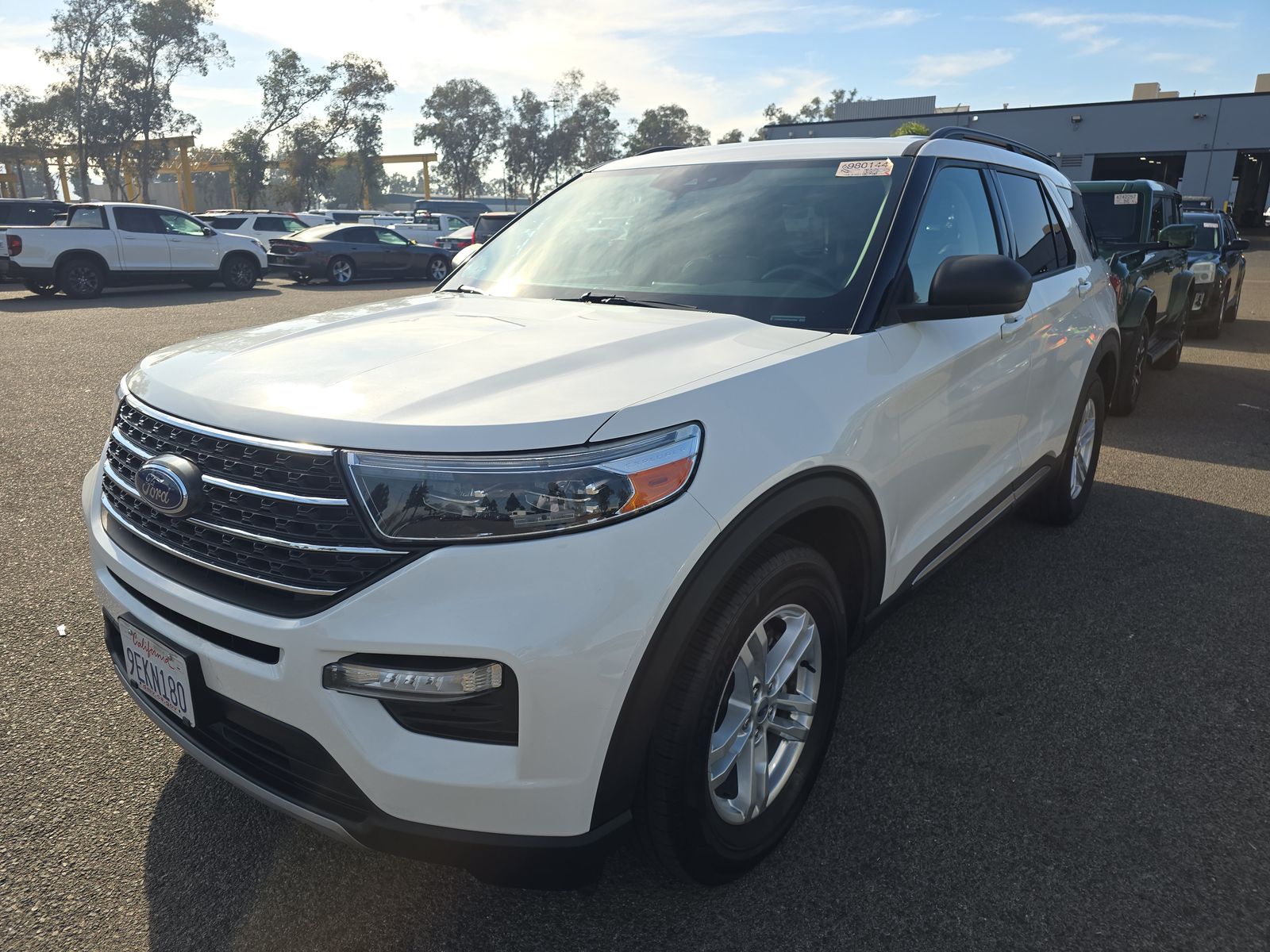 2023 Ford Explorer XLT FWD