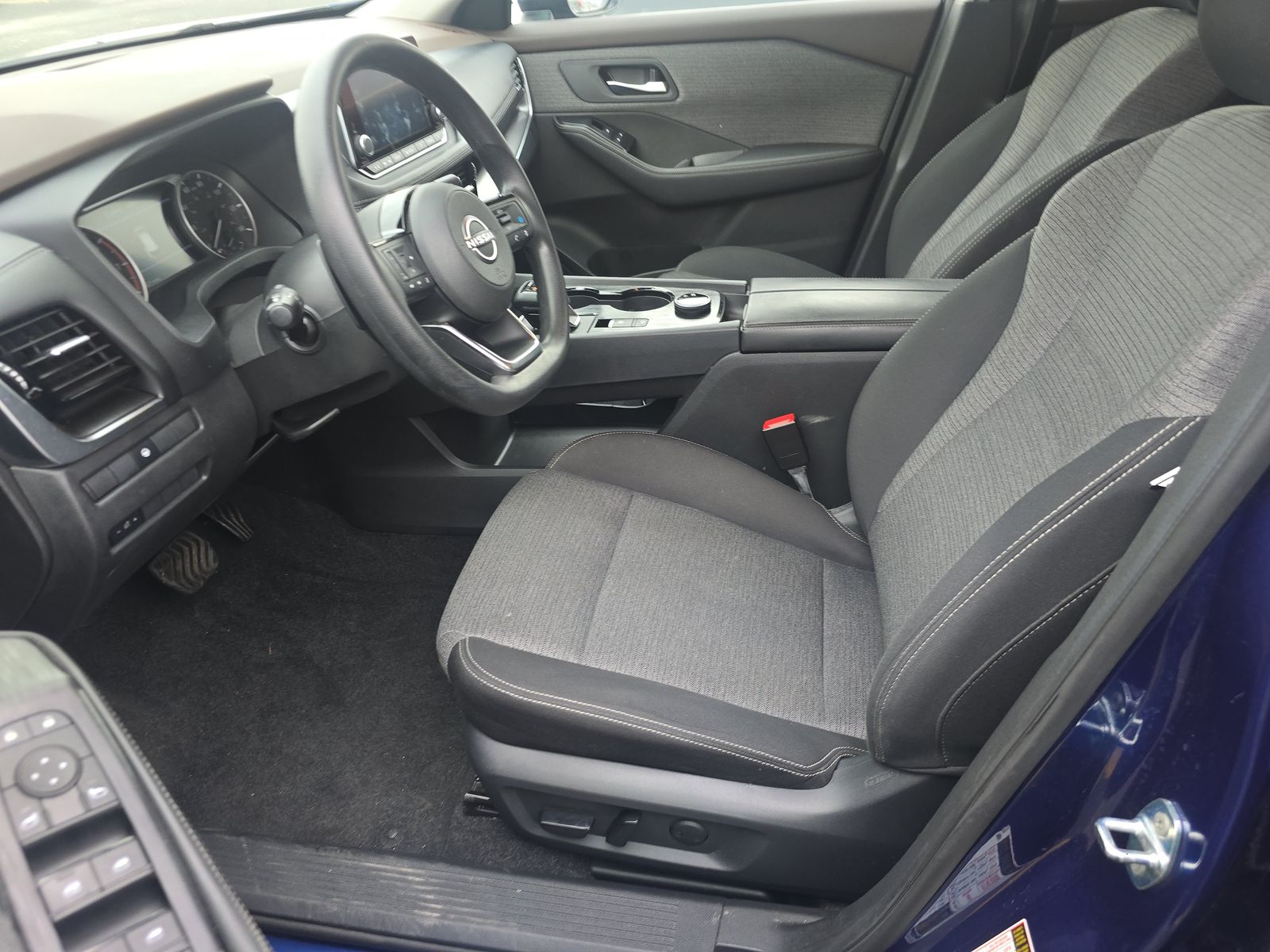 2022 Nissan Rogue SV AWD