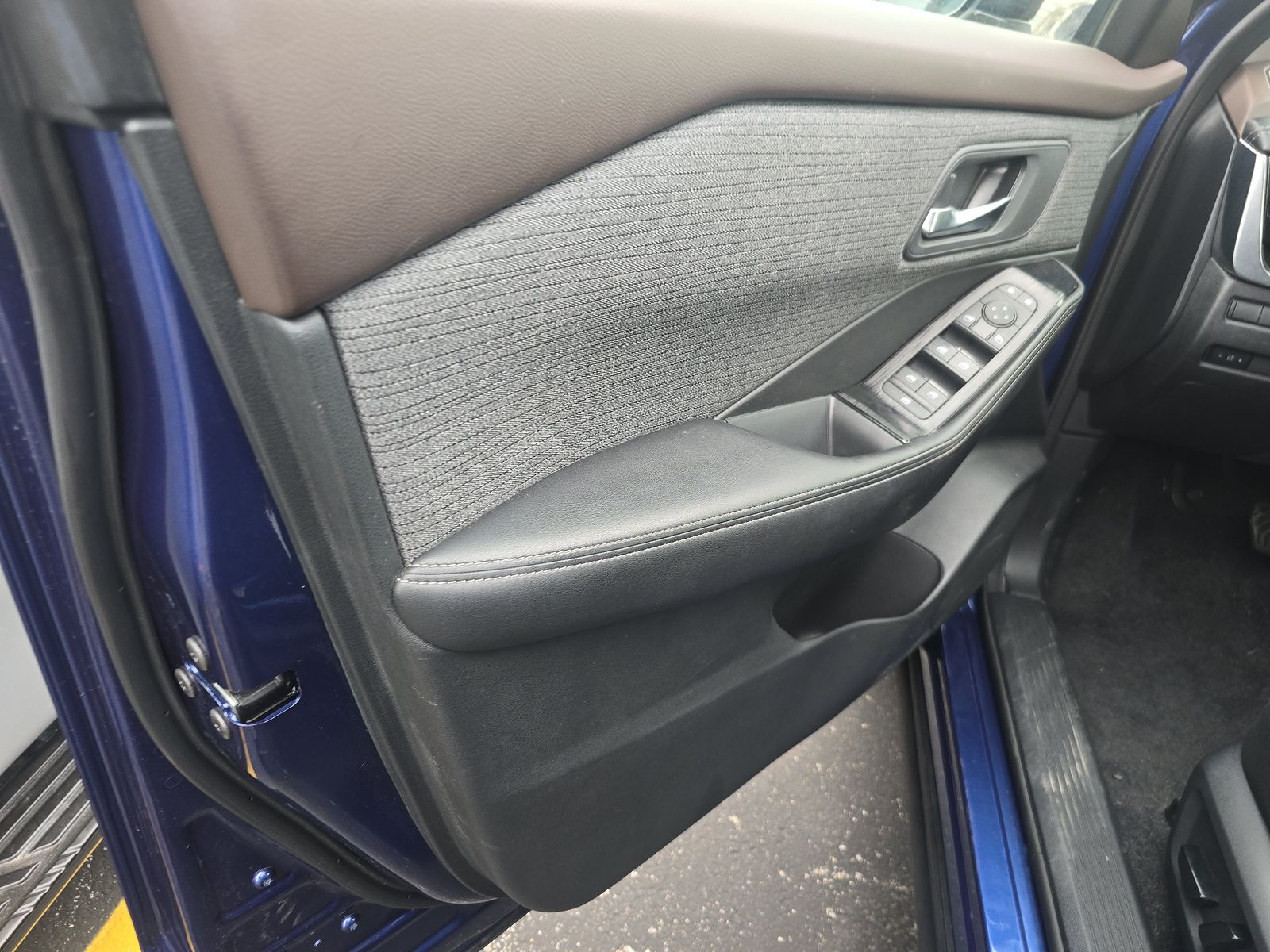 2022 Nissan Rogue SV AWD