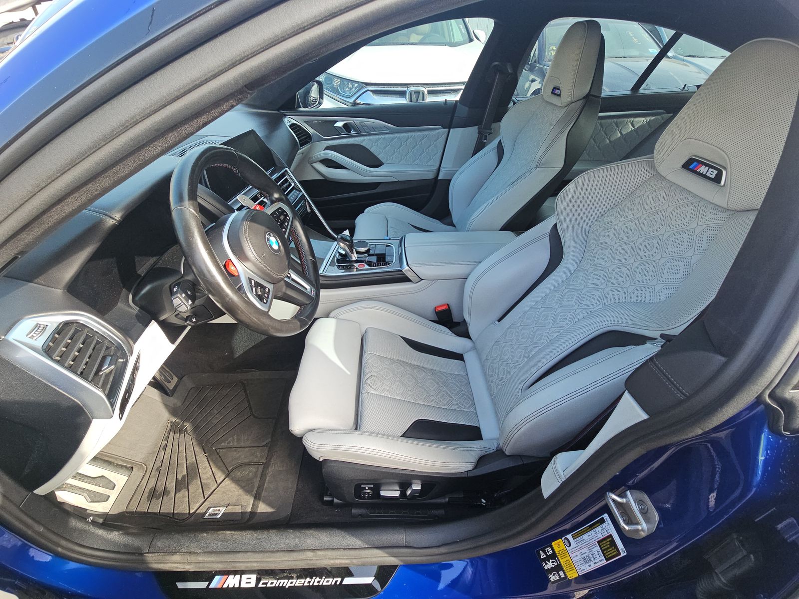 2022 BMW M8 Competition AWD