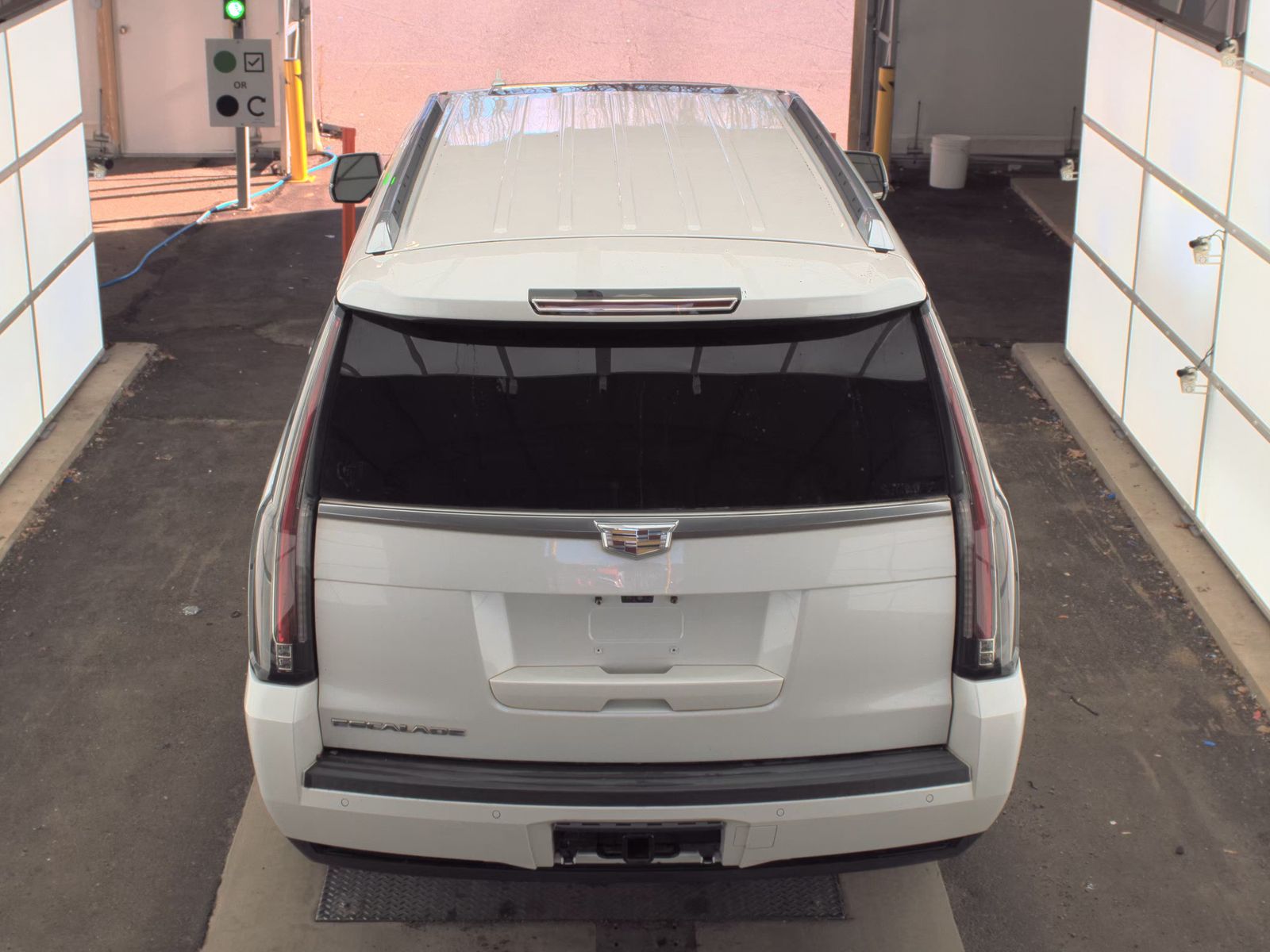 2018 Cadillac Escalade ESV Premium Luxury RWD