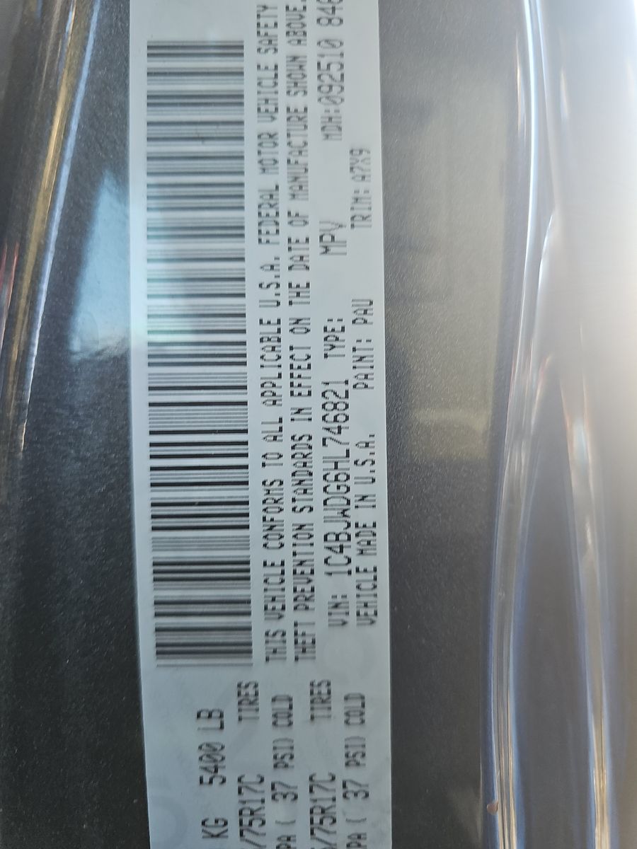 2017 Jeep Wrangler Unlimited Sport Willys Wheeler Edition AWD