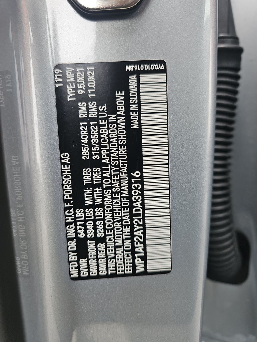 2020 Porsche Cayenne Turbo AWD