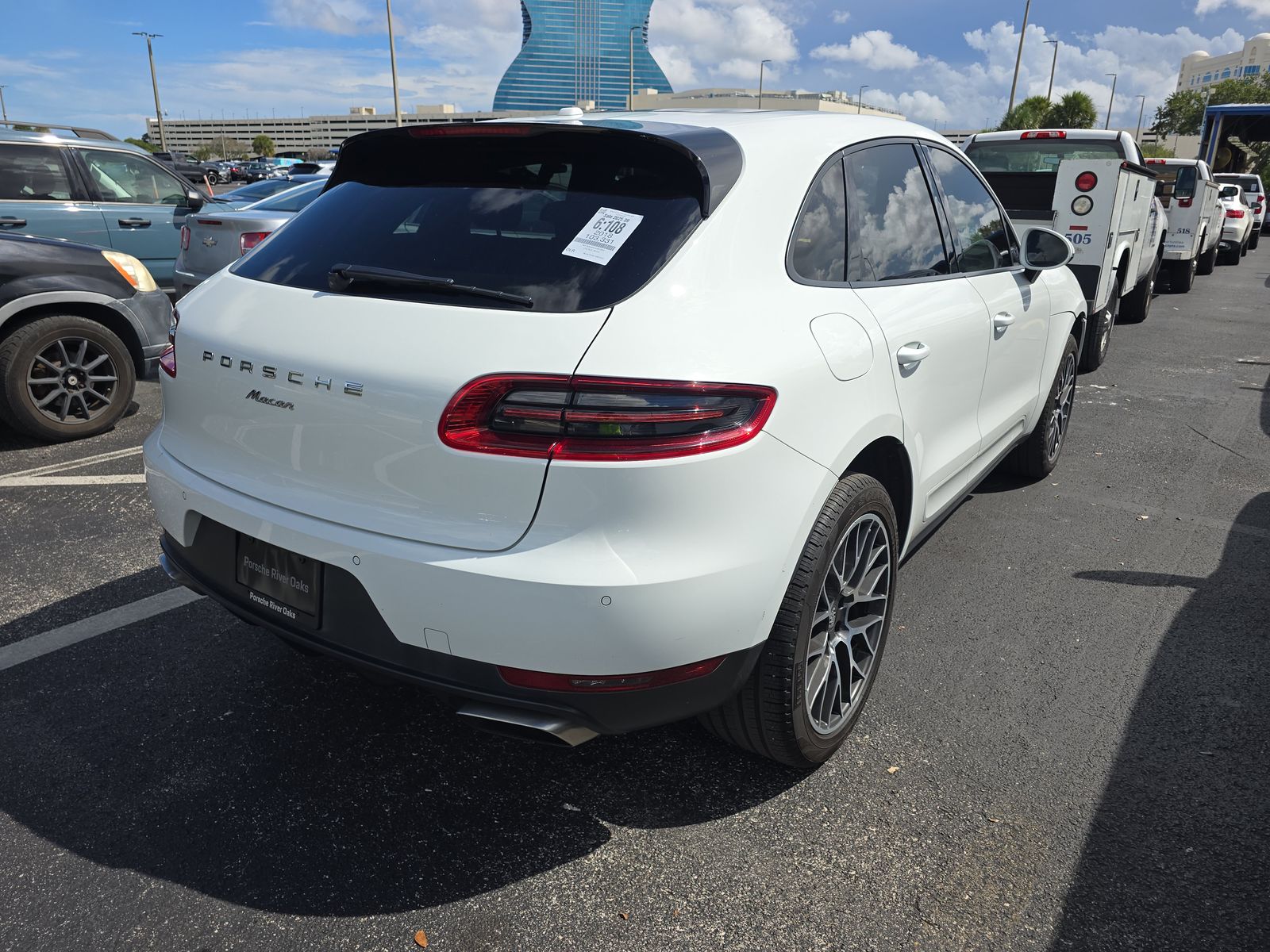 2018 Porsche Macan Base AWD