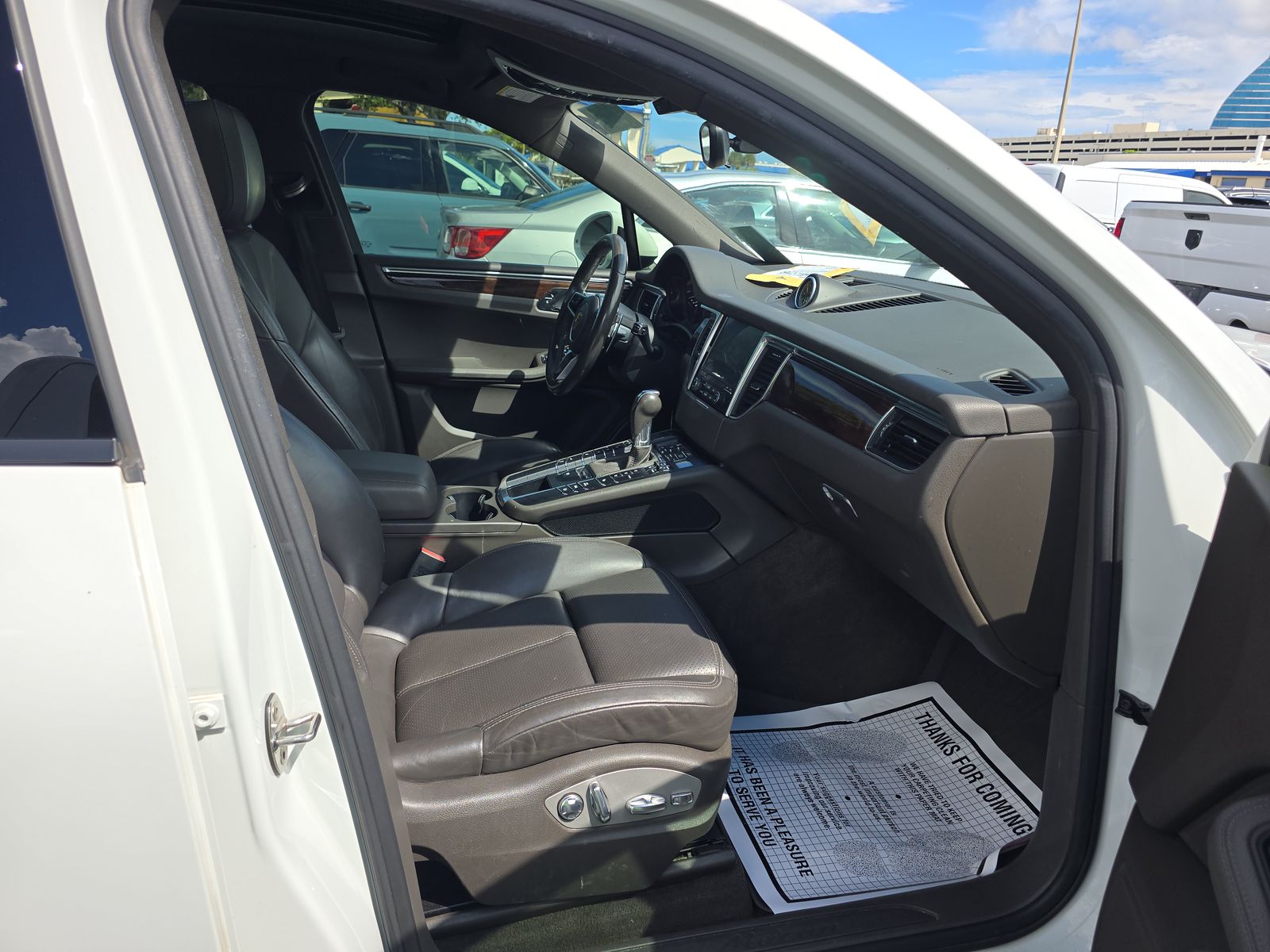 2018 Porsche Macan Base AWD