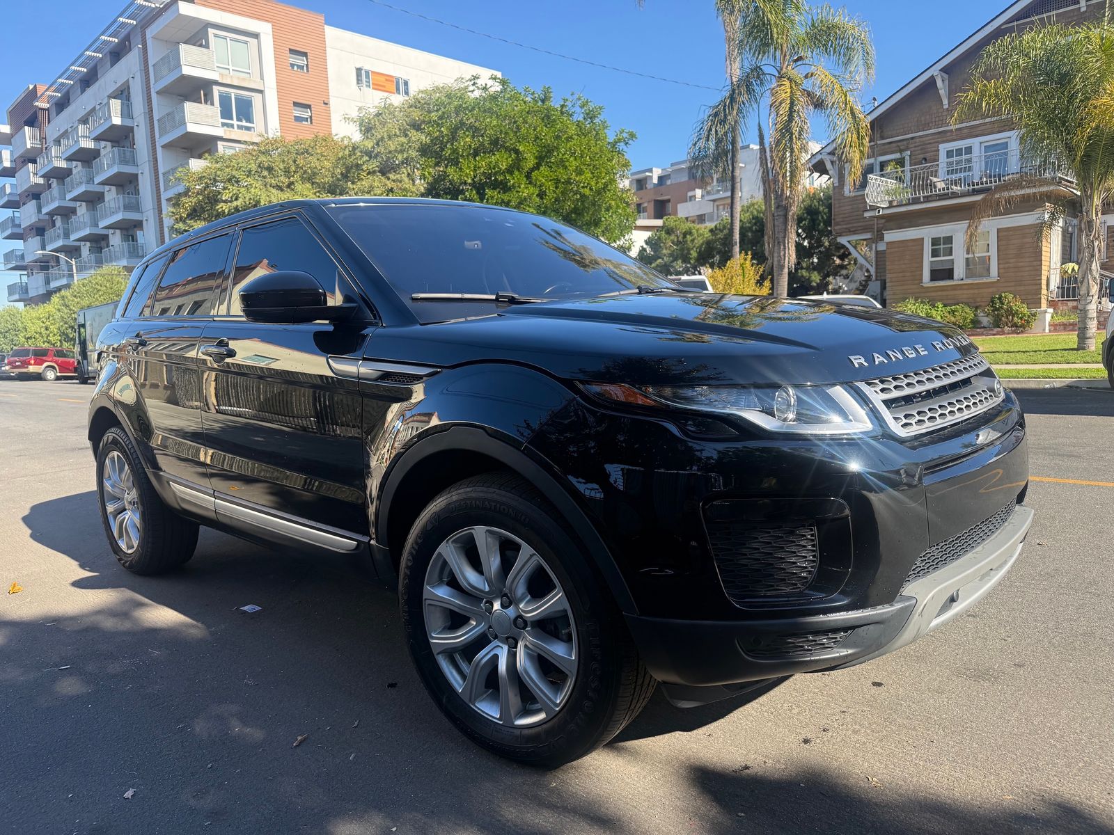 2019 Land Rover Range Rover Evoque SE AWD