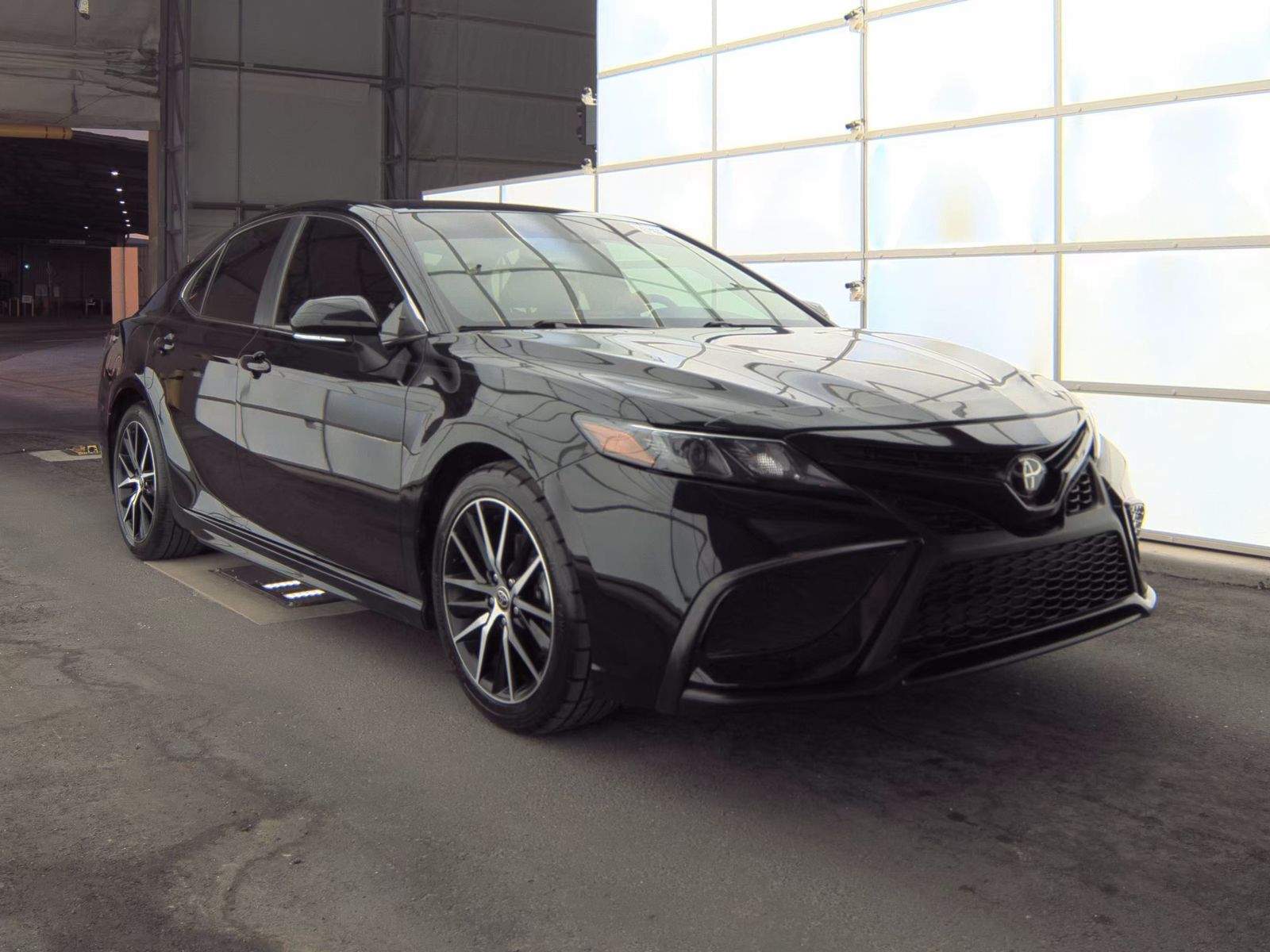 2023 Toyota Camry SE FWD