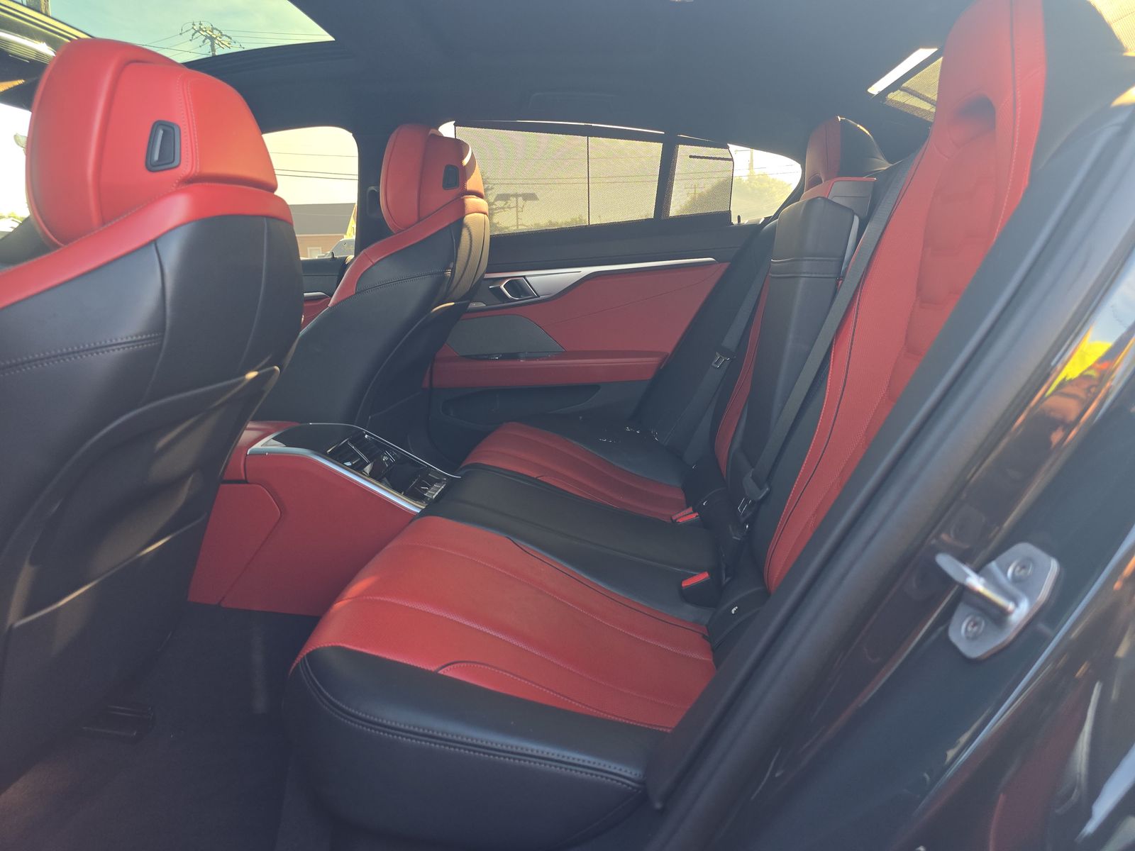 2025 BMW 8 Series M850i xDrive AWD