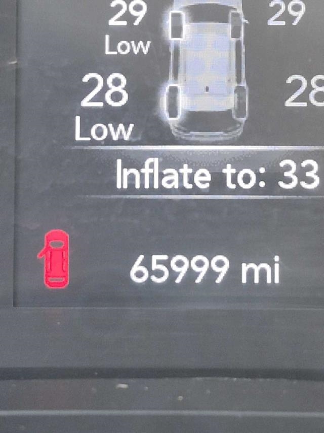 2019 Jeep Cherokee Latitude Altitude Edition FWD