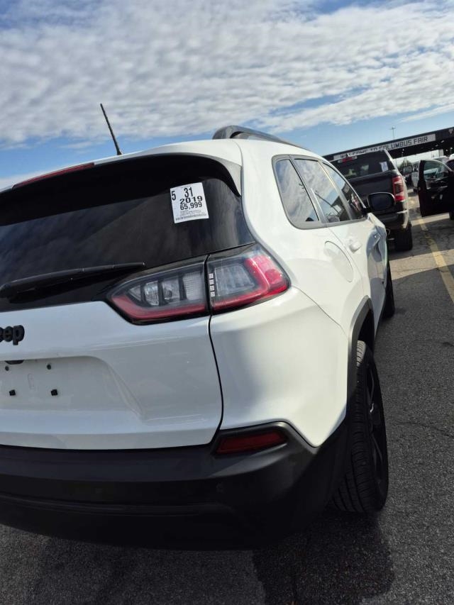 2019 Jeep Cherokee Latitude Altitude Edition FWD