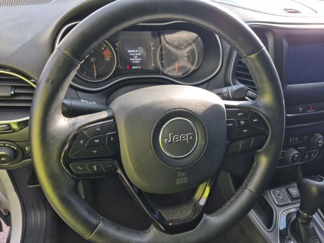 2019 Jeep Cherokee Latitude Altitude Edition FWD