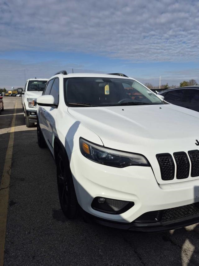 2019 Jeep Cherokee Latitude Altitude Edition FWD