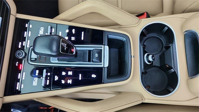 2022 Porsche Cayenne Base AWD