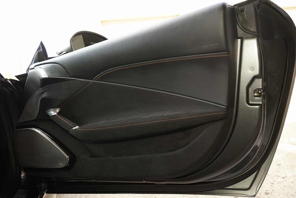 2021 Ferrari Roma Base RWD