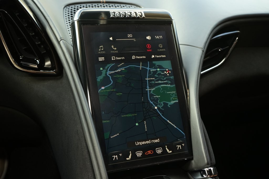 2021 Ferrari Roma Base RWD