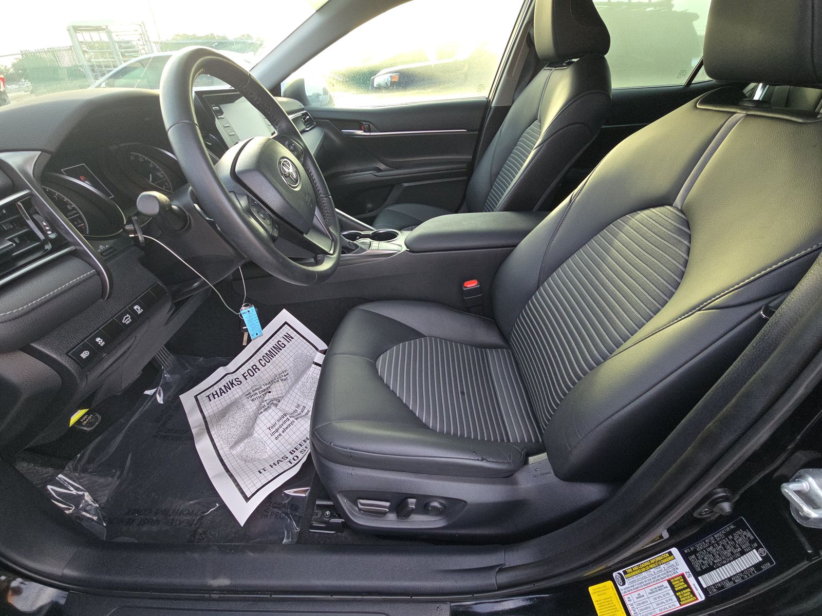 2023 Toyota Camry SE FWD