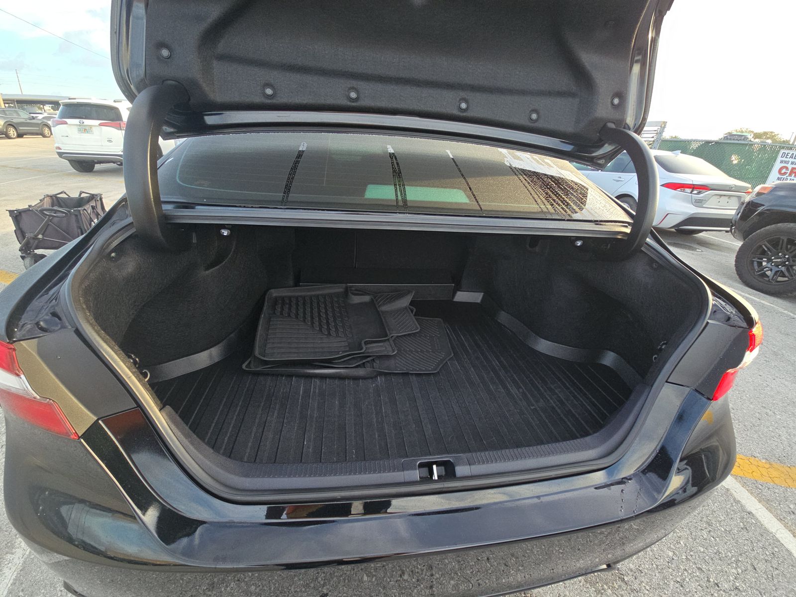 2023 Toyota Camry SE FWD