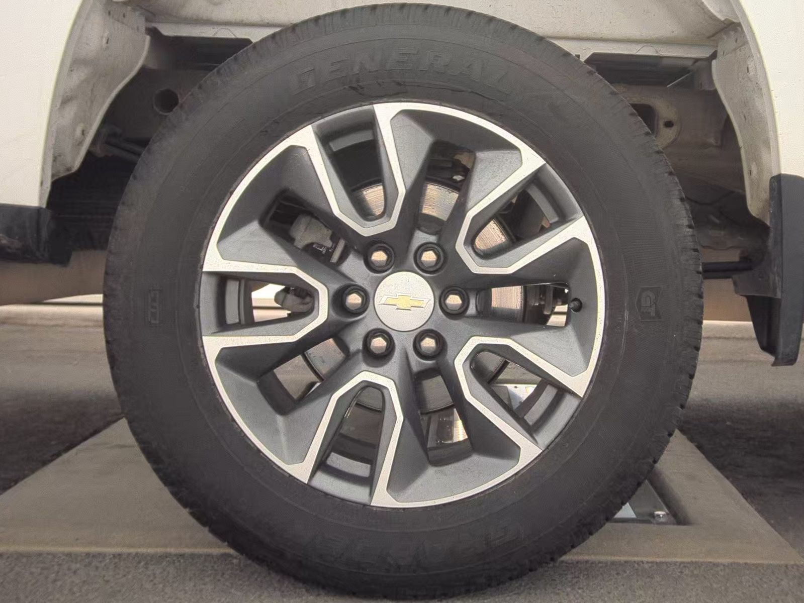 2024 Chevrolet Silverado 1500 LT AWD