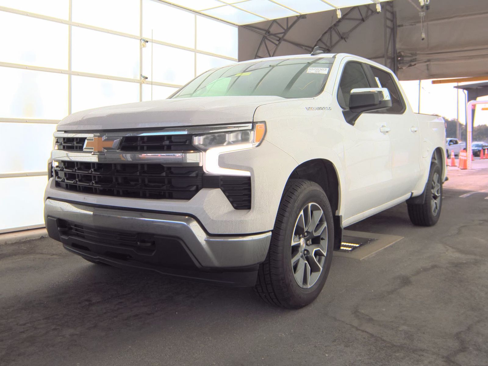 2024 Chevrolet Silverado 1500 LT AWD