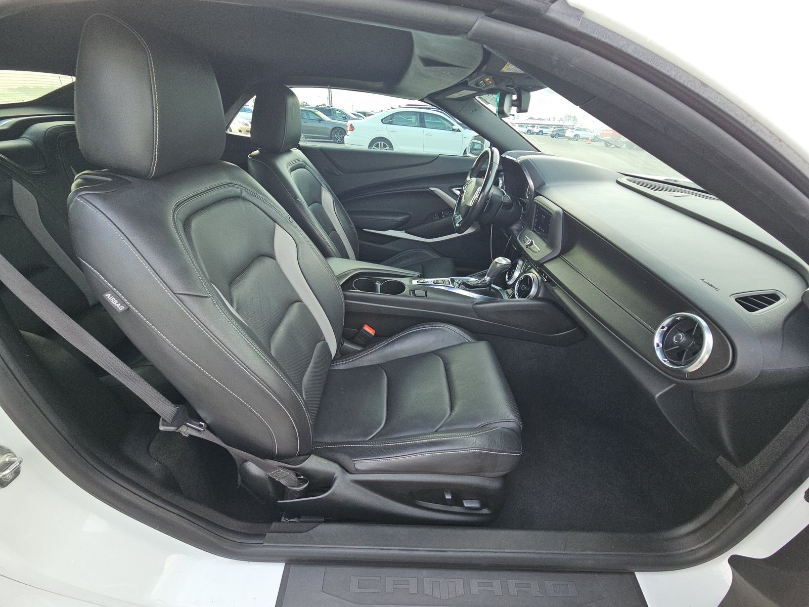 2022 Chevrolet Camaro 2LT RWD