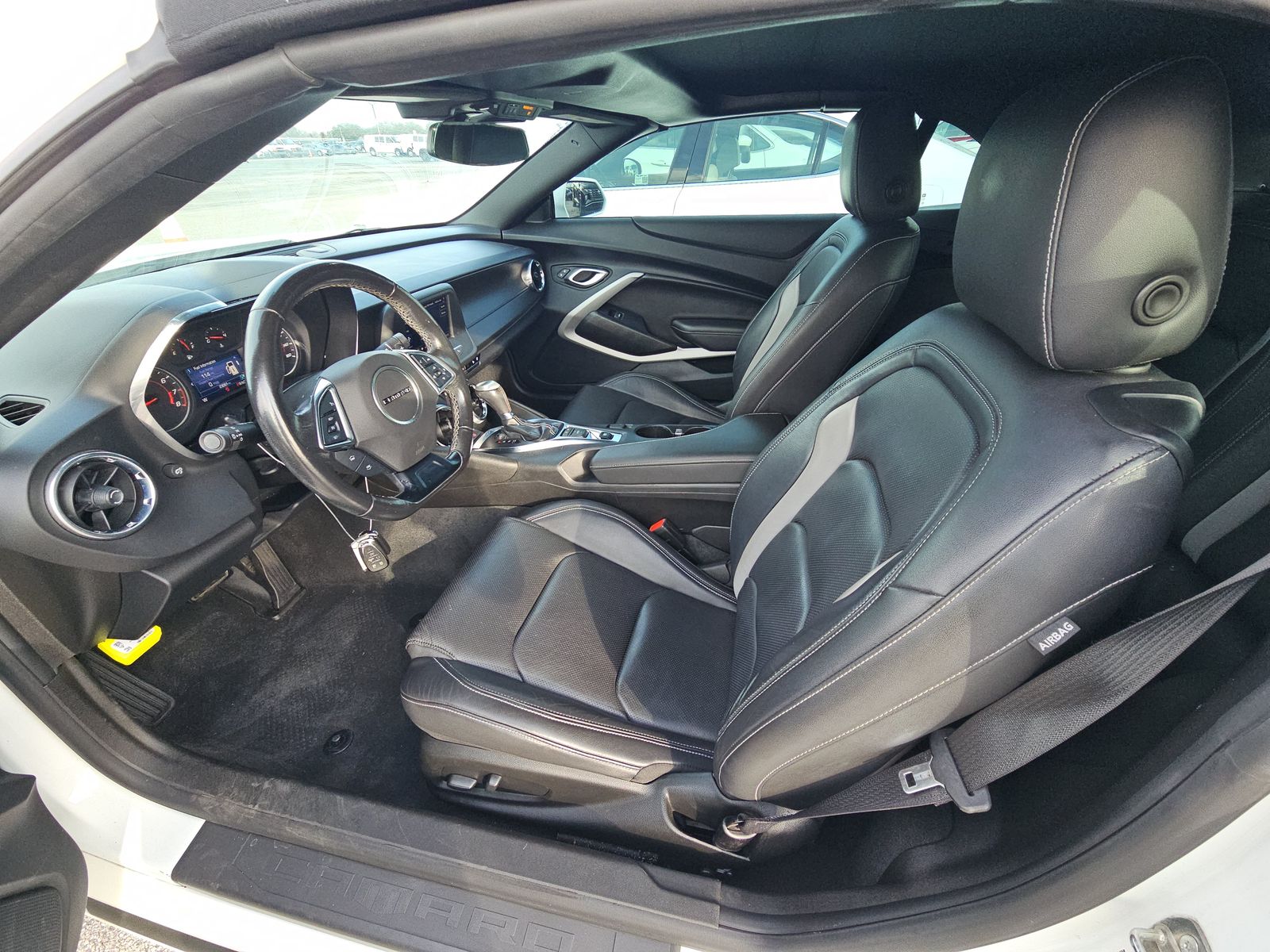 2022 Chevrolet Camaro 2LT RWD