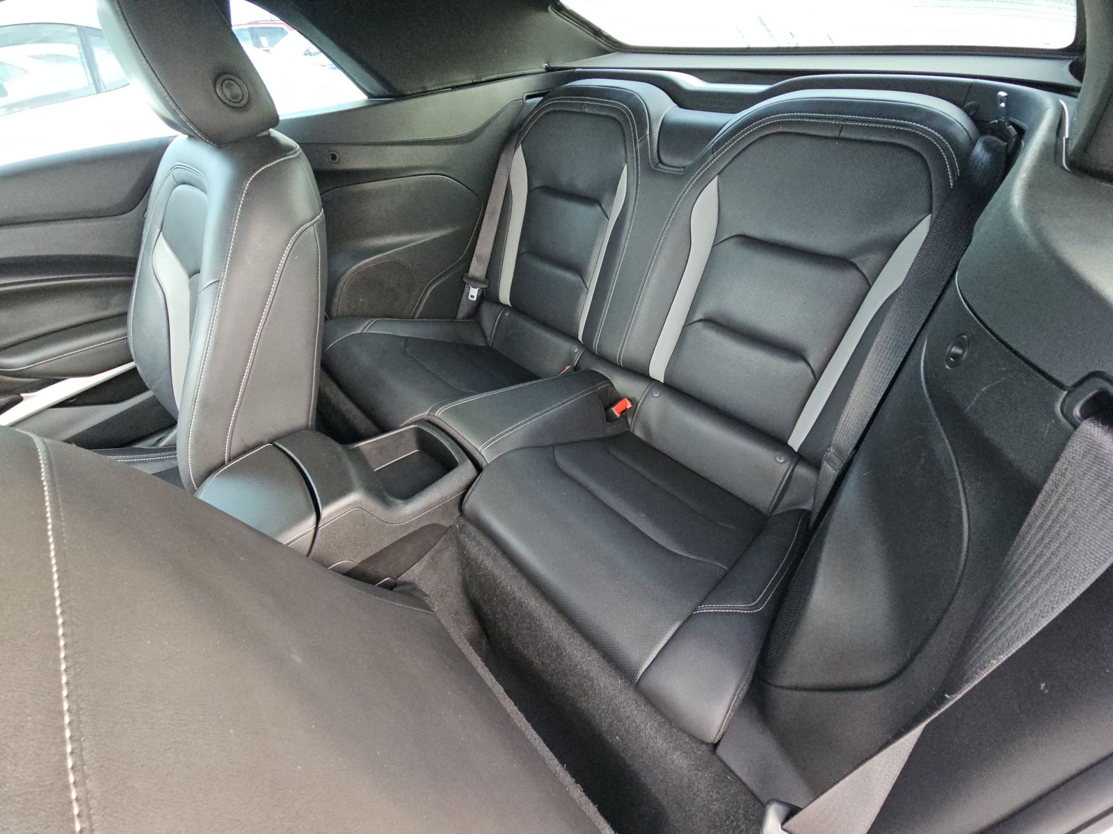 2022 Chevrolet Camaro 2LT RWD