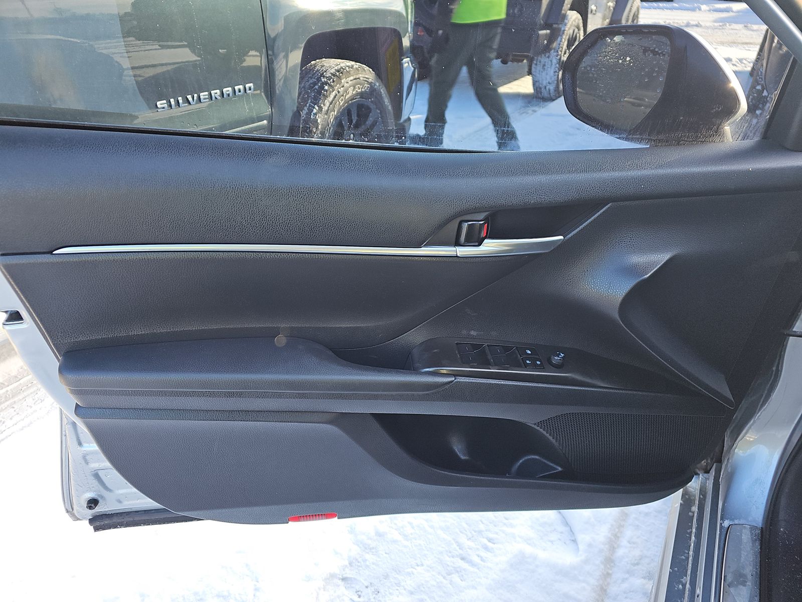 2024 Toyota Camry SE FWD