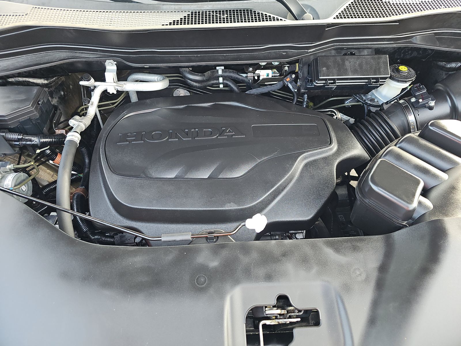 2022 Honda Pilot Sport AWD