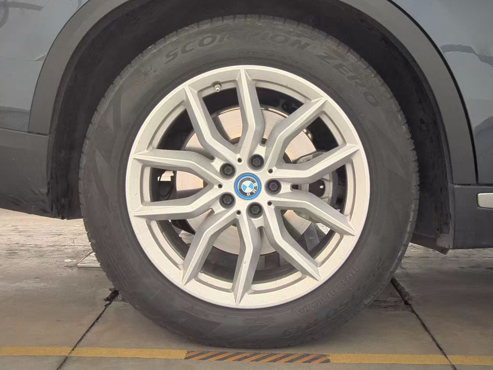 2022 BMW X5 xDrive45e AWD