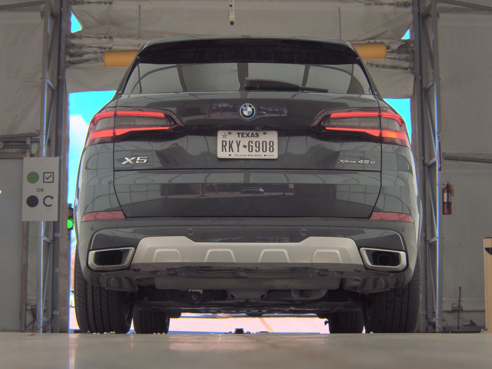 2022 BMW X5 xDrive45e AWD