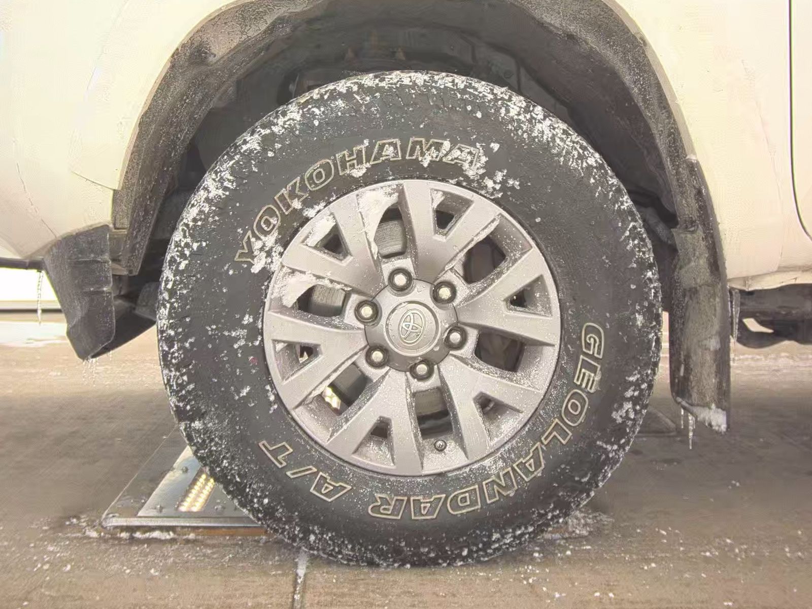 2019 Toyota Tacoma SR5 AWD