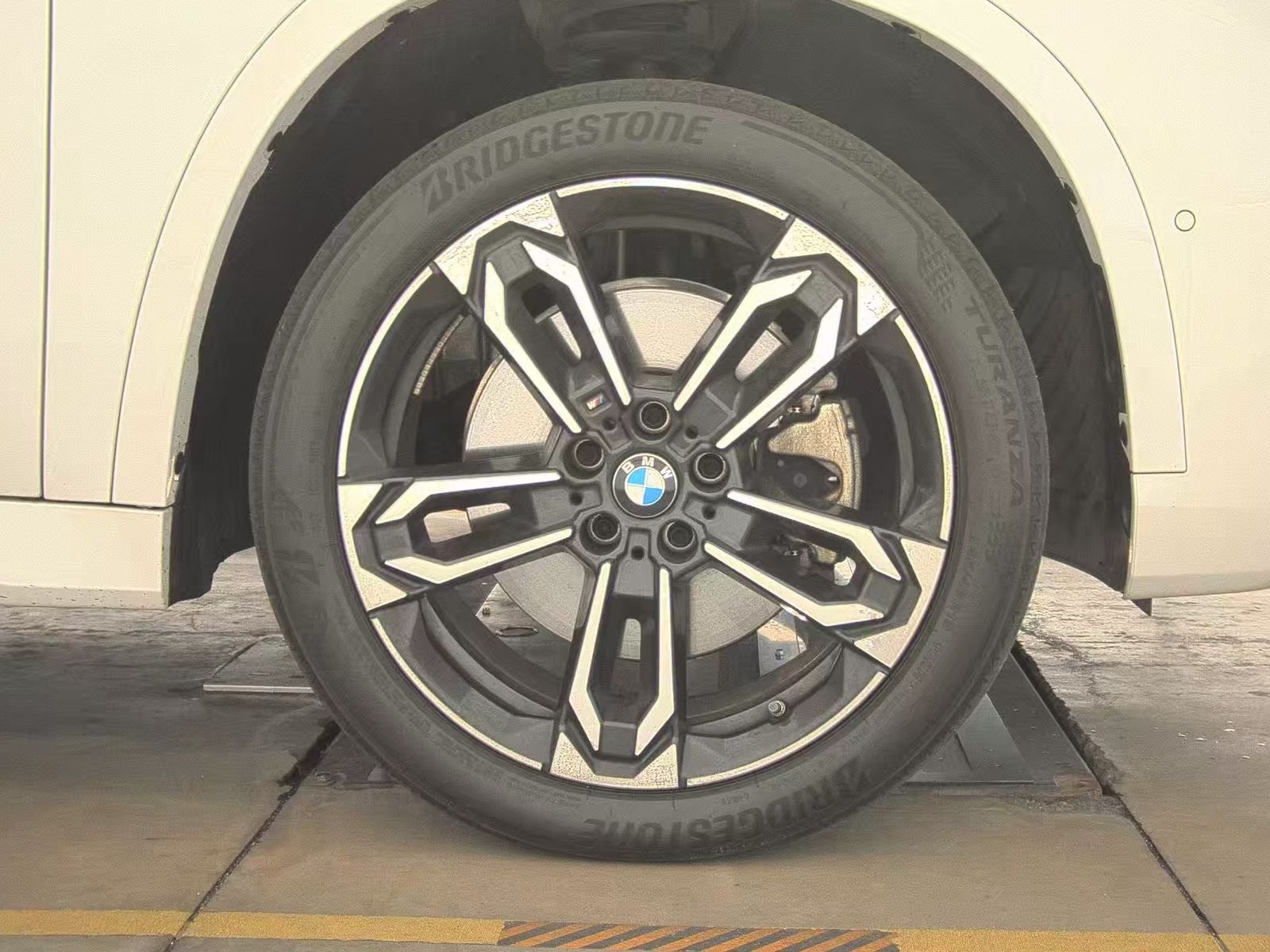 2024 BMW X1 xDrive28i AWD