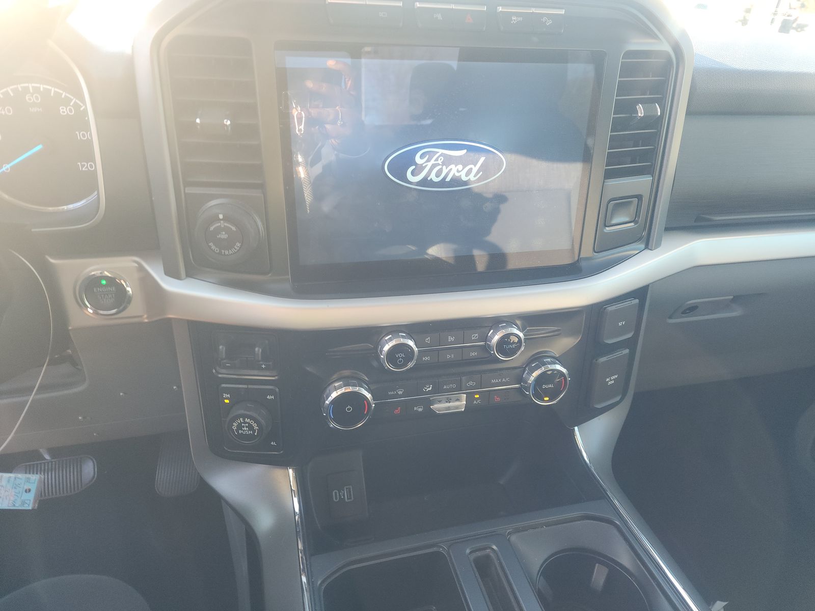 2022 Ford F-150 XLT AWD