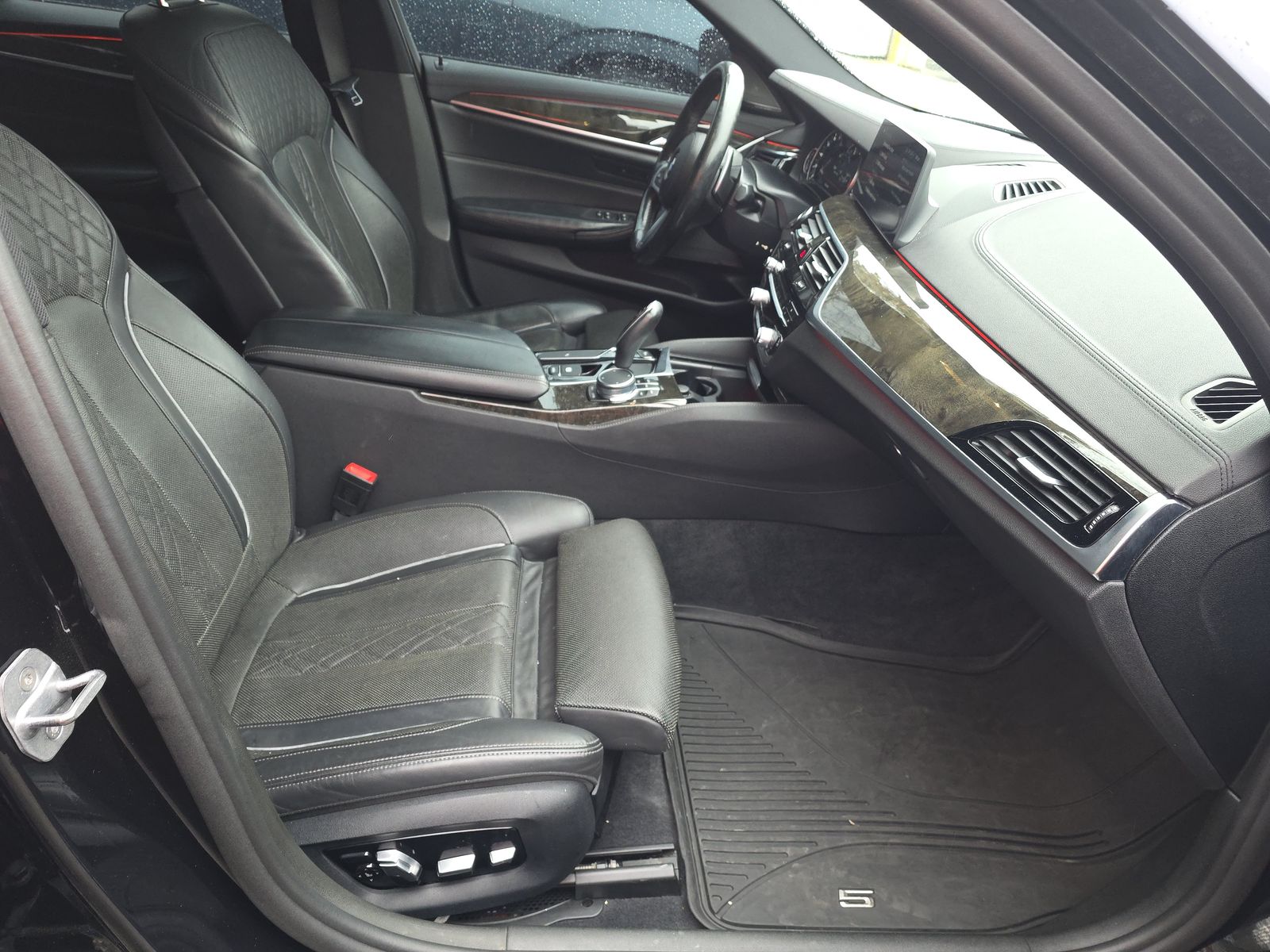 2018 BMW 5 Series M550i xDrive AWD