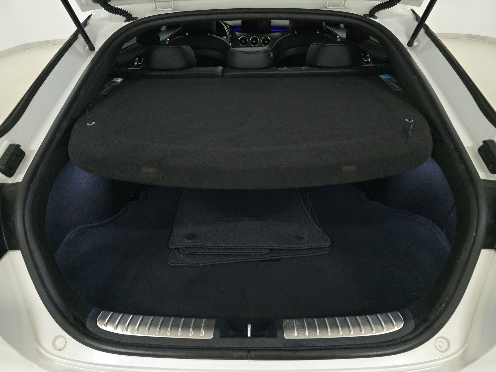 2022 Kia Stinger GT1 RWD