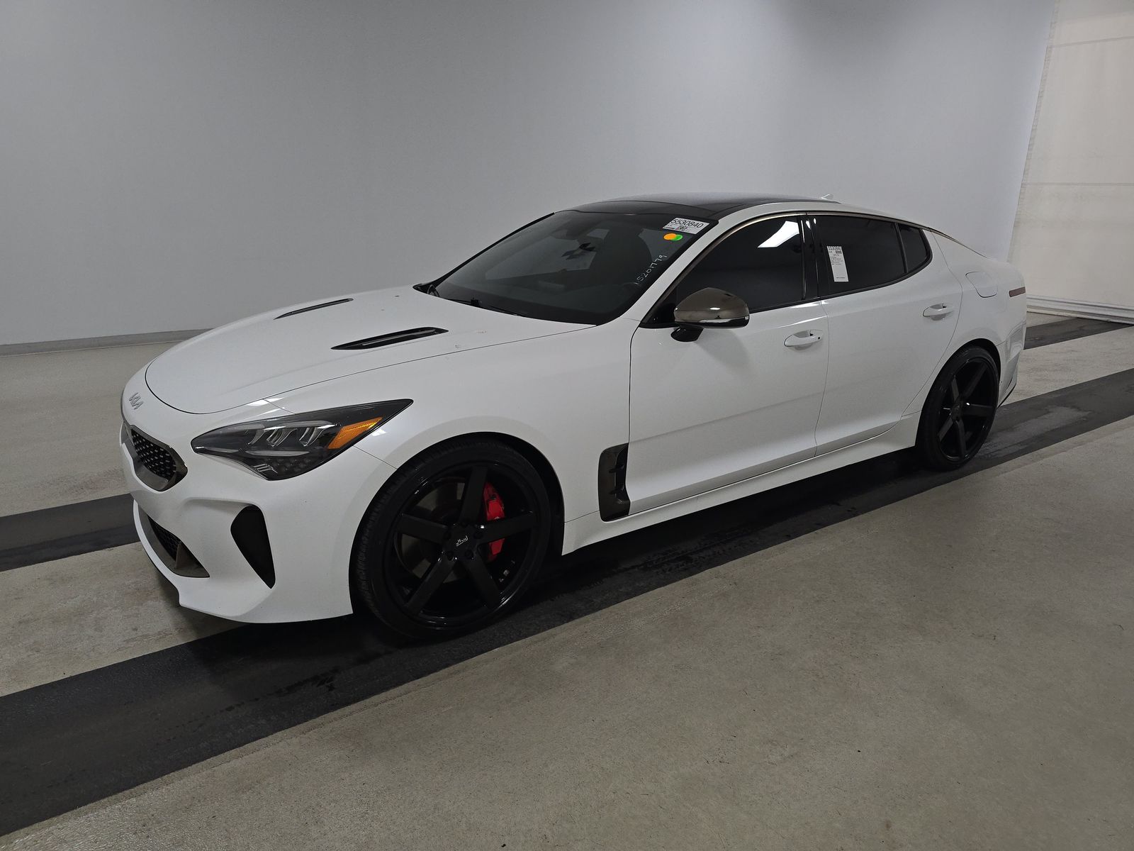 2022 Kia Stinger GT1 RWD