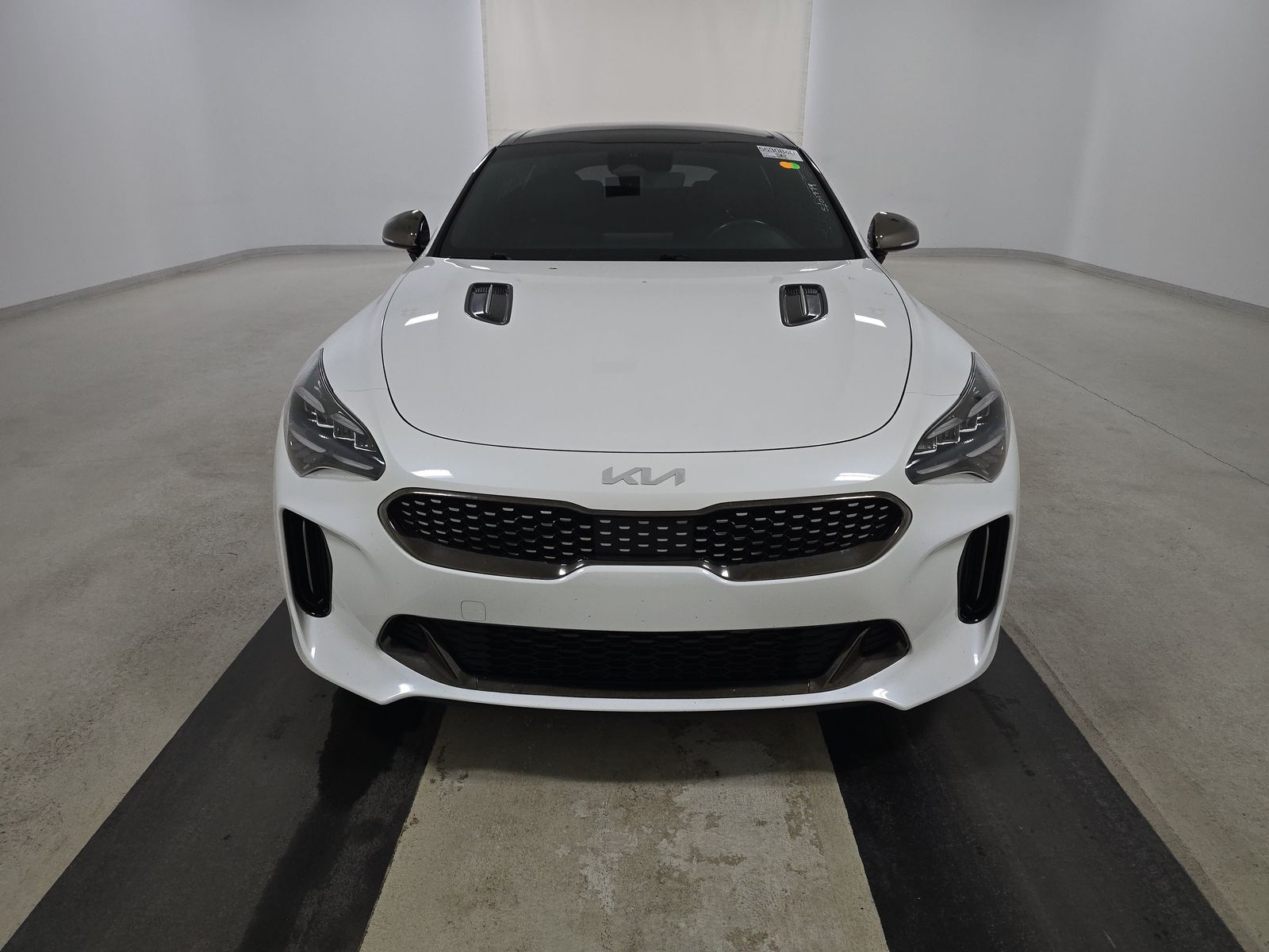 2022 Kia Stinger GT1 RWD
